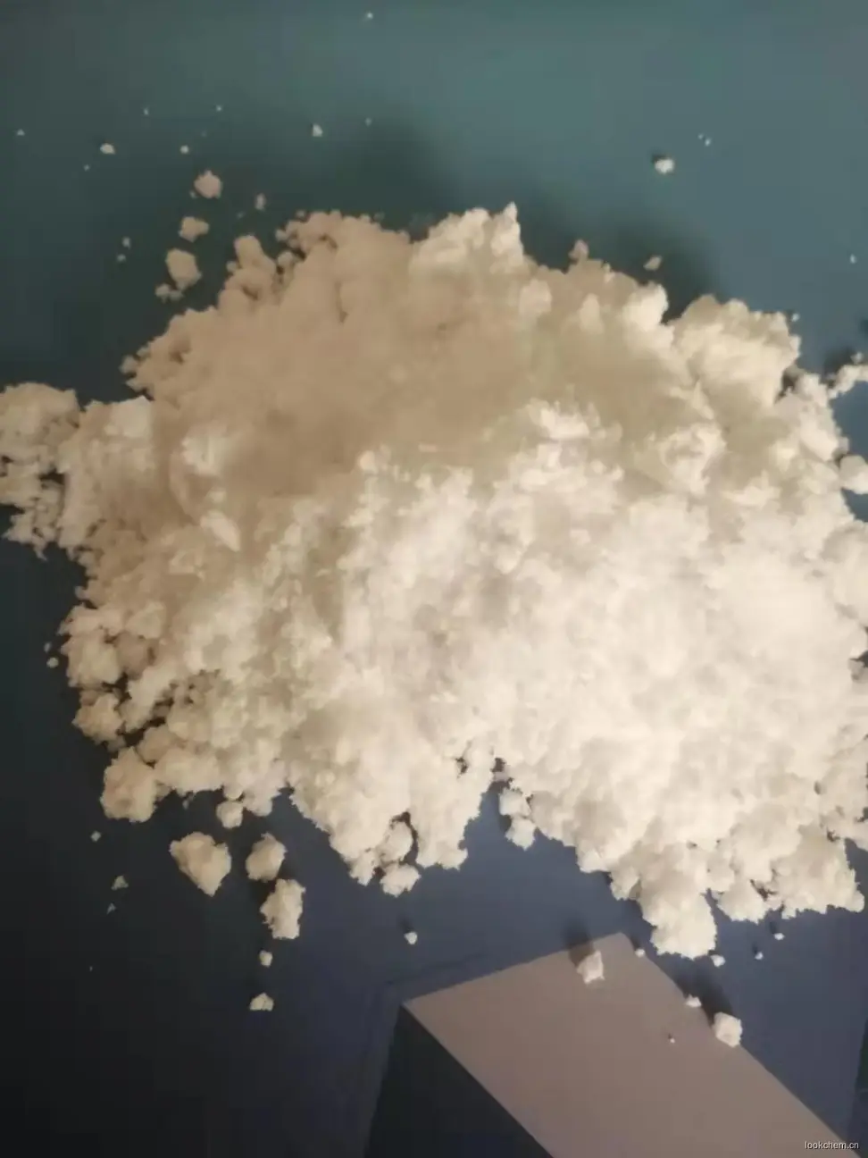 碳酸锆外观照片