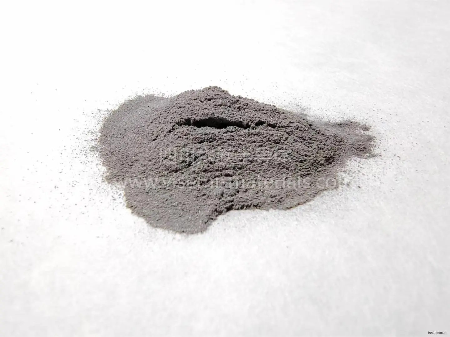 磷化钴

分子式:Co2P

颜色：灰色粉末

CAS No