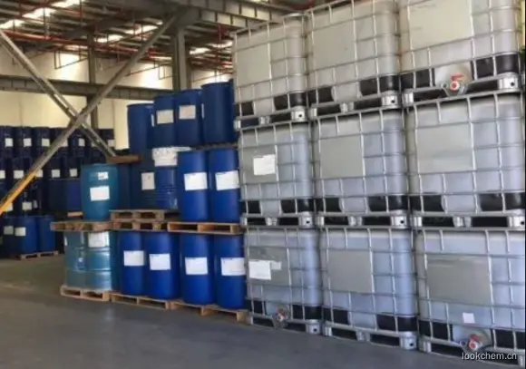 抗氧剂1726为一种多功能受阻酚类抗氧化剂，可以应用于多种聚