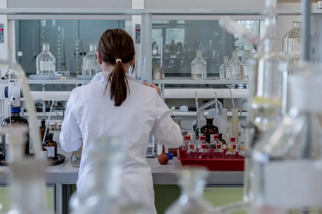 主要适用于不饱和橡胶的后加工稳定处理，对弹性体非常有效