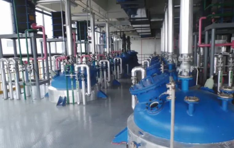 可防止聚合物受热、氧化作用产生老化，还具有抗光性能；主要用作