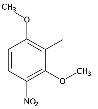 苯,  1,3-二甲氧基-2-甲基-4-硝基-